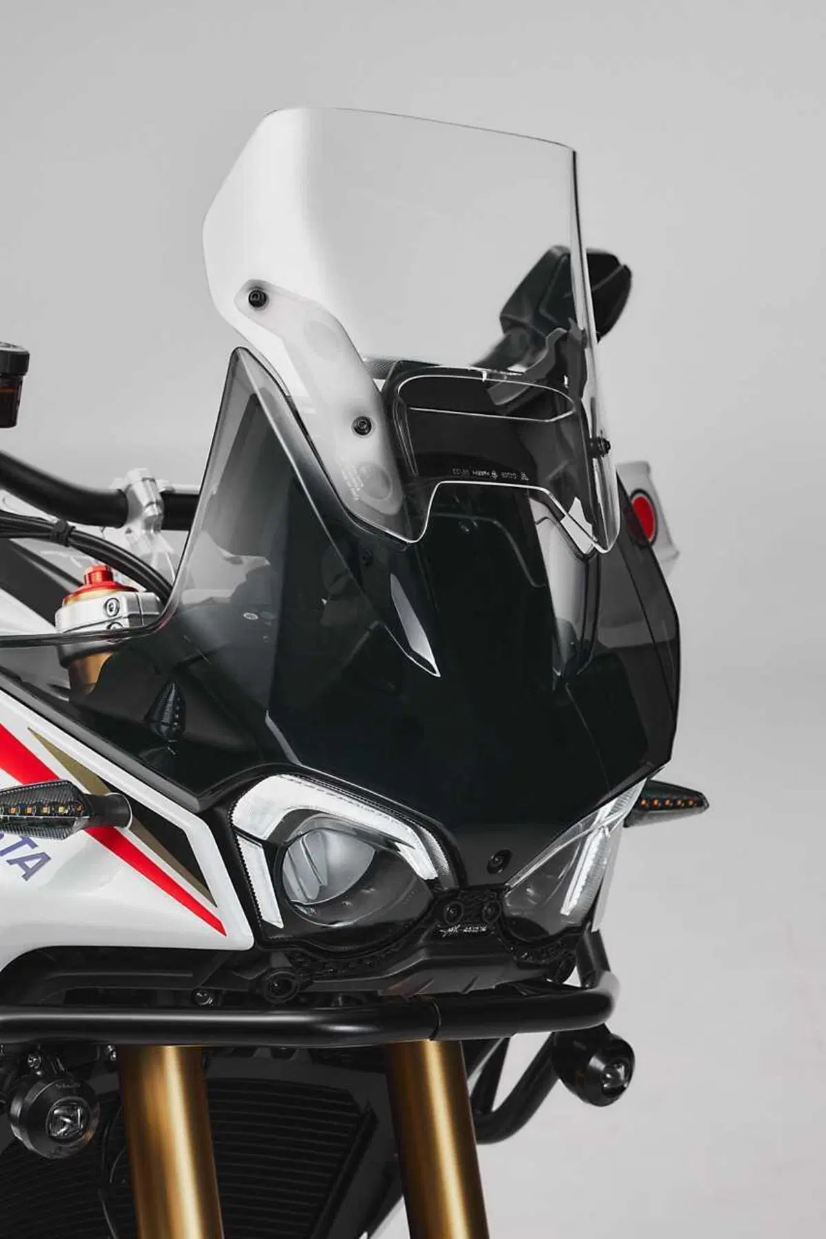 Eicma 2023: MV Agusta inaugura il fuoristrada di lusso con la LXP Orioli (44)
