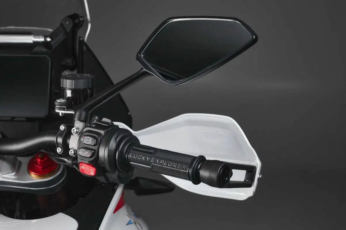 Eicma 2023: MV Agusta inaugura il fuoristrada di lusso con la LXP Orioli (54)