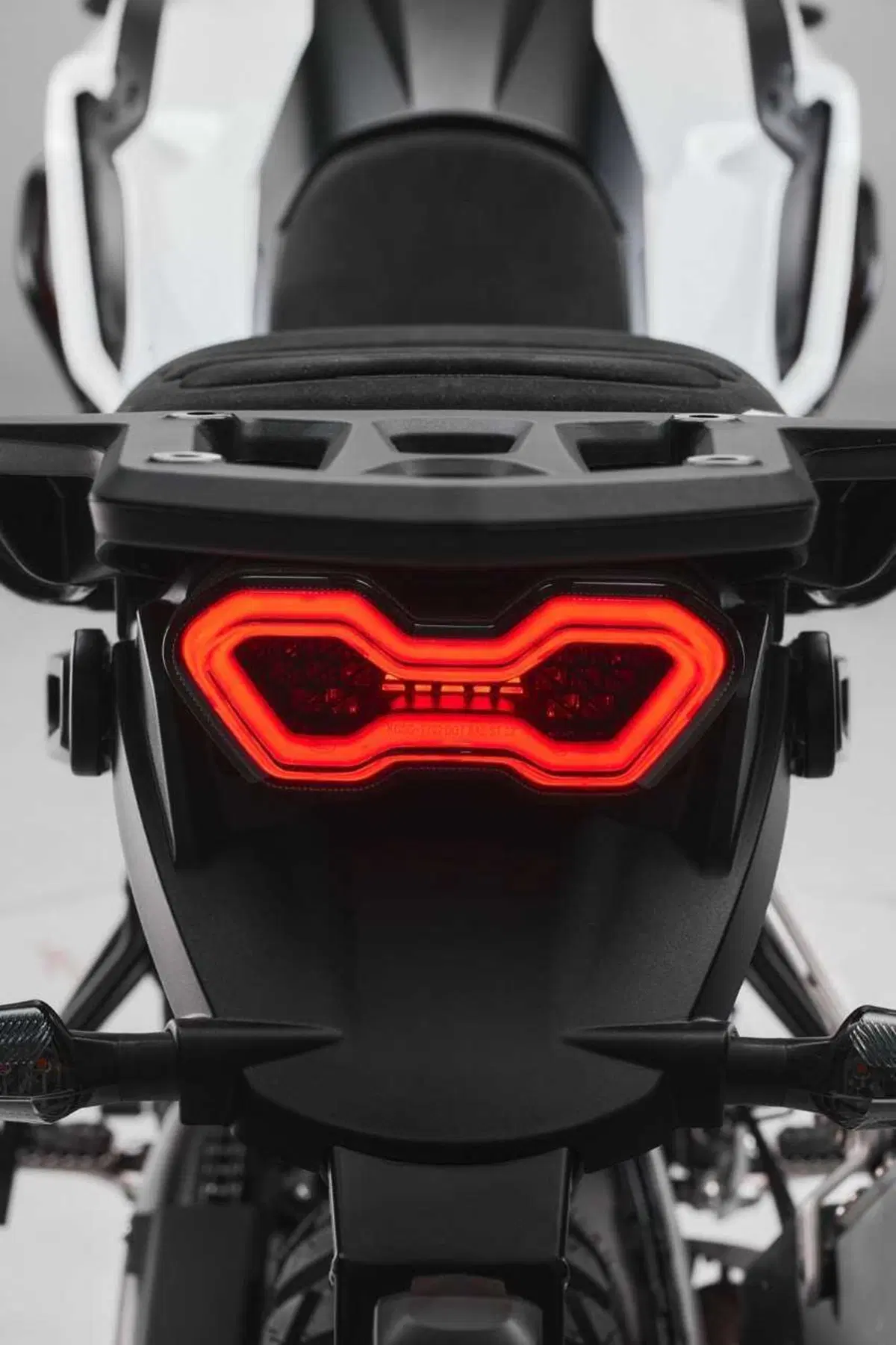 Eicma 2023: MV Agusta inaugura il fuoristrada di lusso con la LXP Orioli (57)