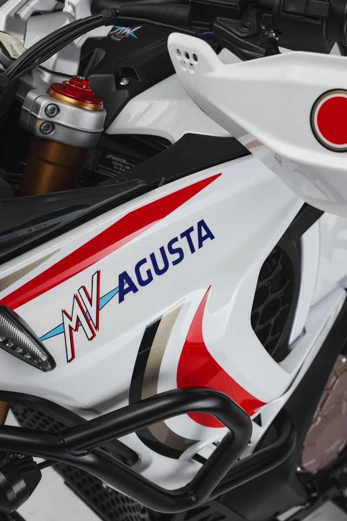 Eicma 2023: MV Agusta inaugura il fuoristrada di lusso con la LXP Orioli (64)