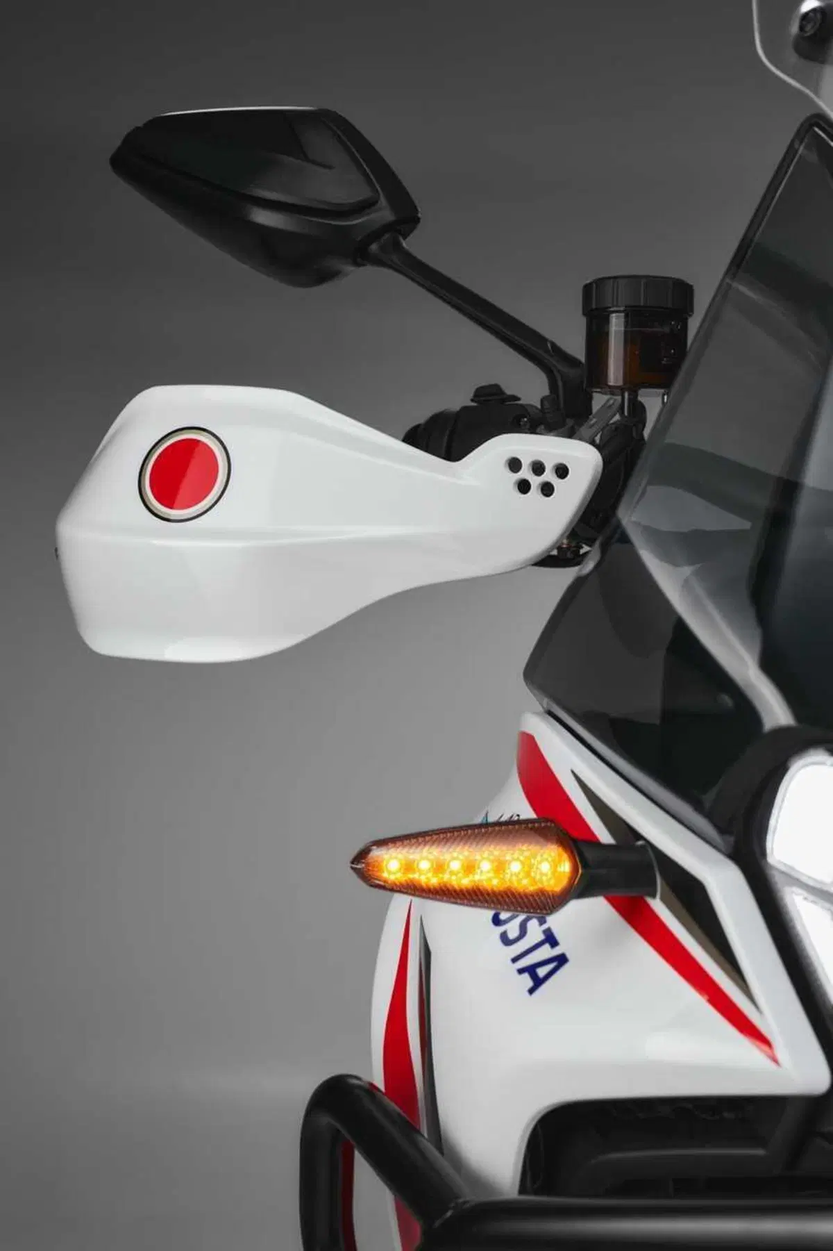 Eicma 2023: MV Agusta inaugura il fuoristrada di lusso con la LXP Orioli (72)