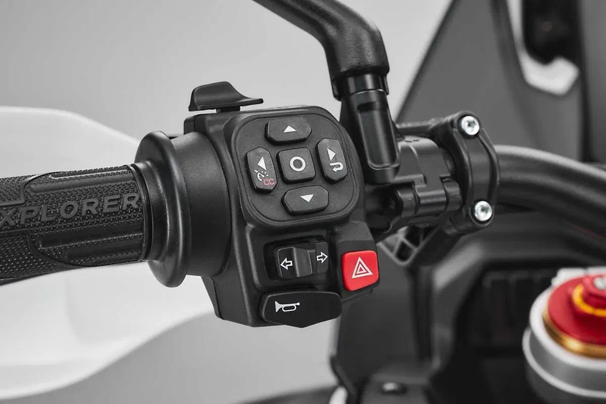Eicma 2023: MV Agusta inaugura il fuoristrada di lusso con la LXP Orioli (80)