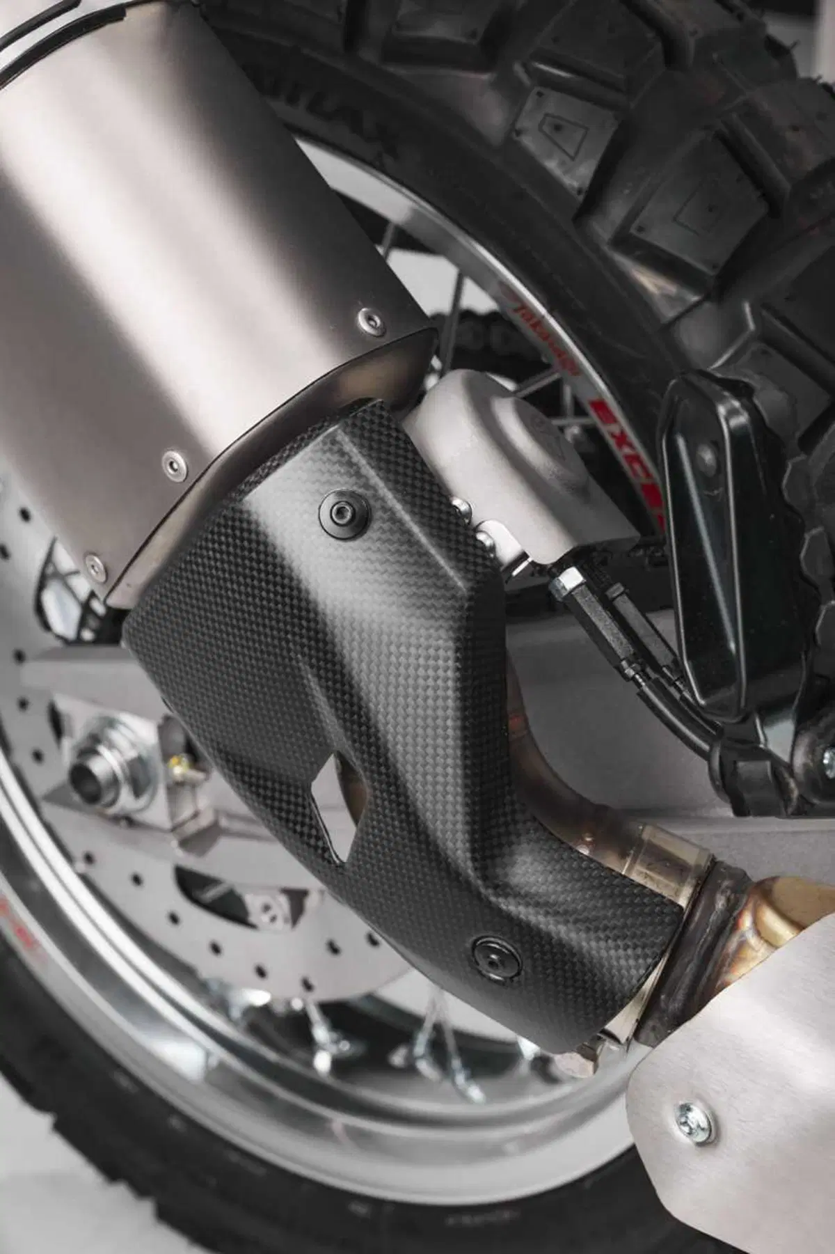 Eicma 2023: MV Agusta inaugura il fuoristrada di lusso con la LXP Orioli (107)
