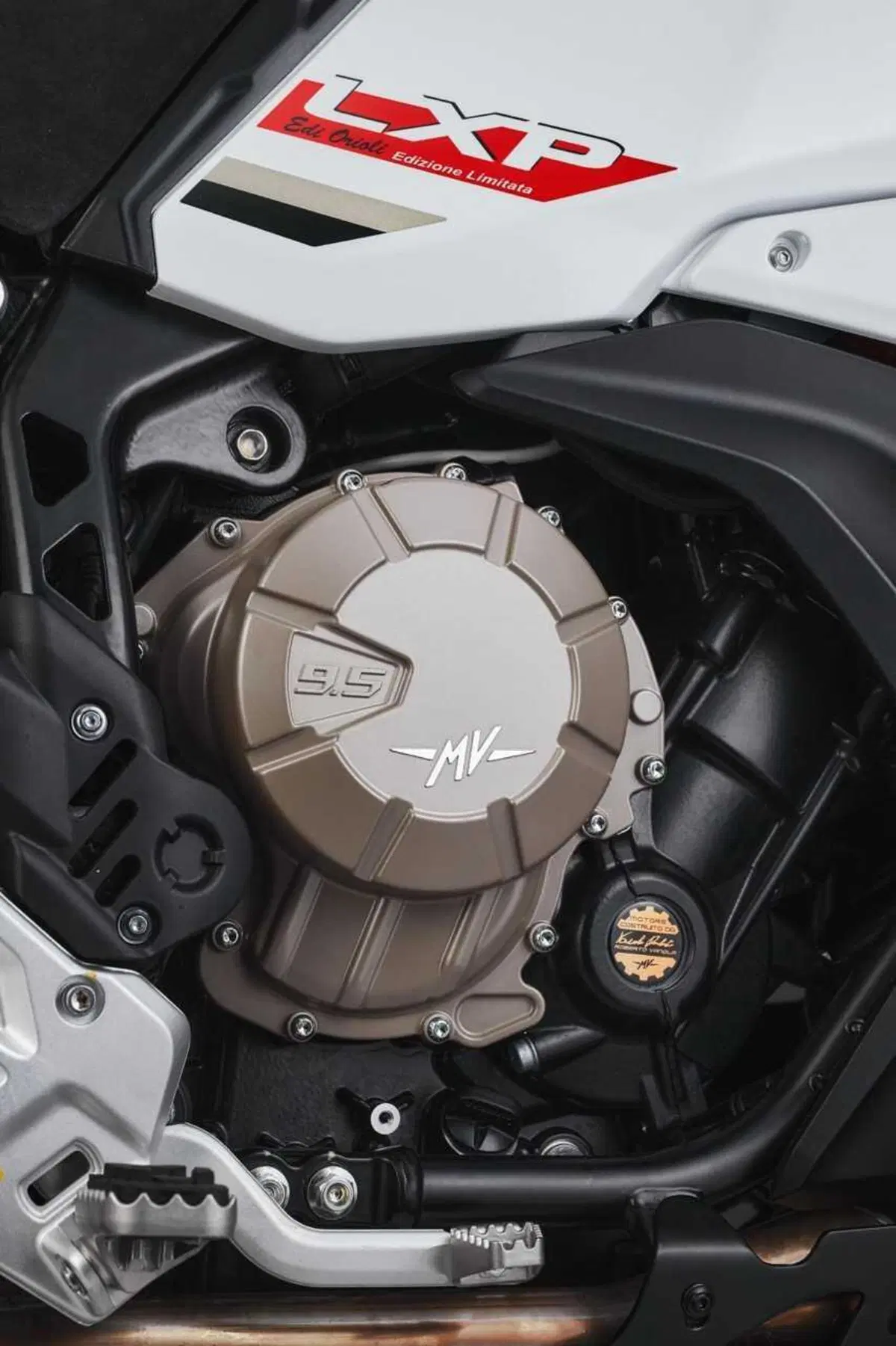 Eicma 2023: MV Agusta inaugura il fuoristrada di lusso con la LXP Orioli (116)