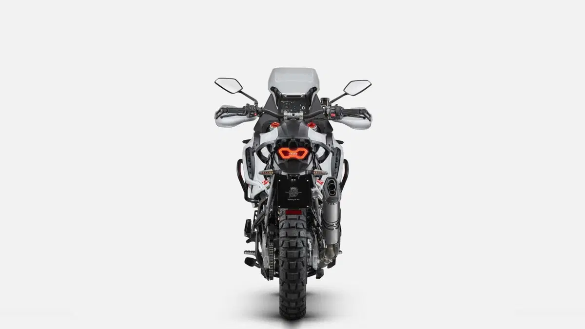 MV Agusta LXP LXP Orioli (2024 - 26) (4)