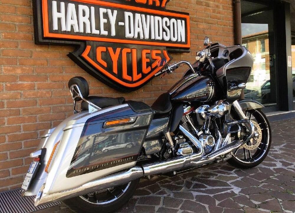 Harley-Davidson 117 Road Glide (2018 - 19) - FLTRXSE (2)