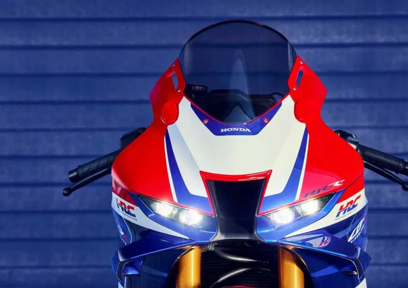 Honda CBR 1000 RR CBR 1000 RR-R Fireblade SP (2024 - 26) (8)