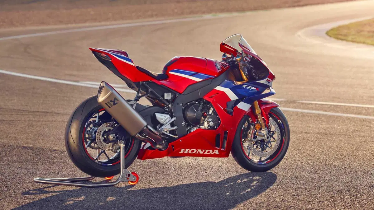 Honda CBR 1000 RR CBR 1000 RR-R Fireblade SP (2024 - 26) (9)