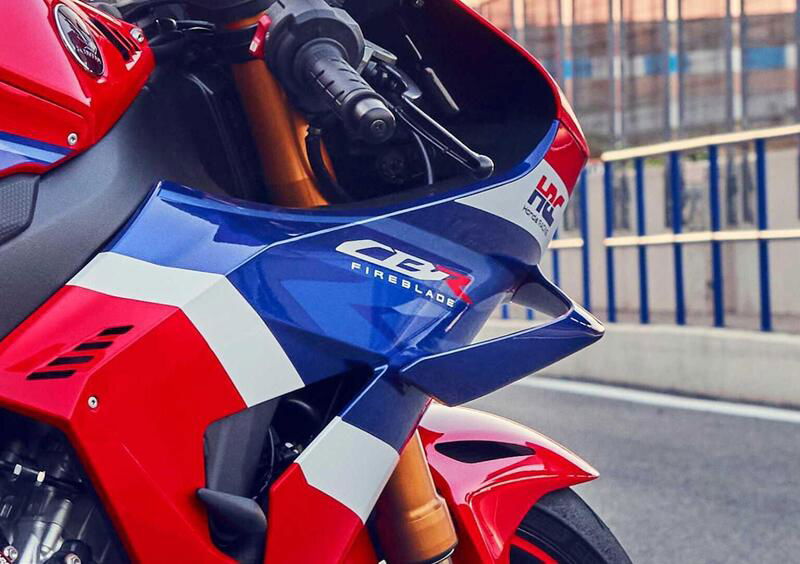 Honda CBR 1000 RR CBR 1000 RR-R Fireblade SP (2024) (14)