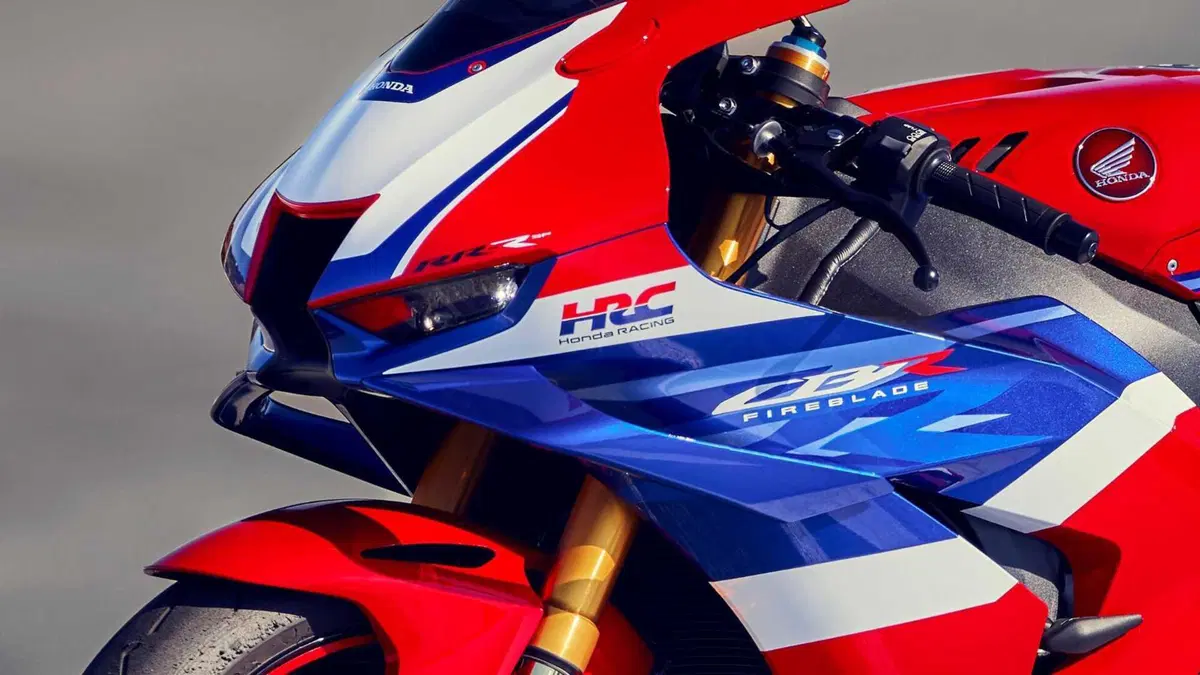 Honda CBR 1000 RR CBR 1000 RR-R Fireblade SP (2024 - 26) (15)