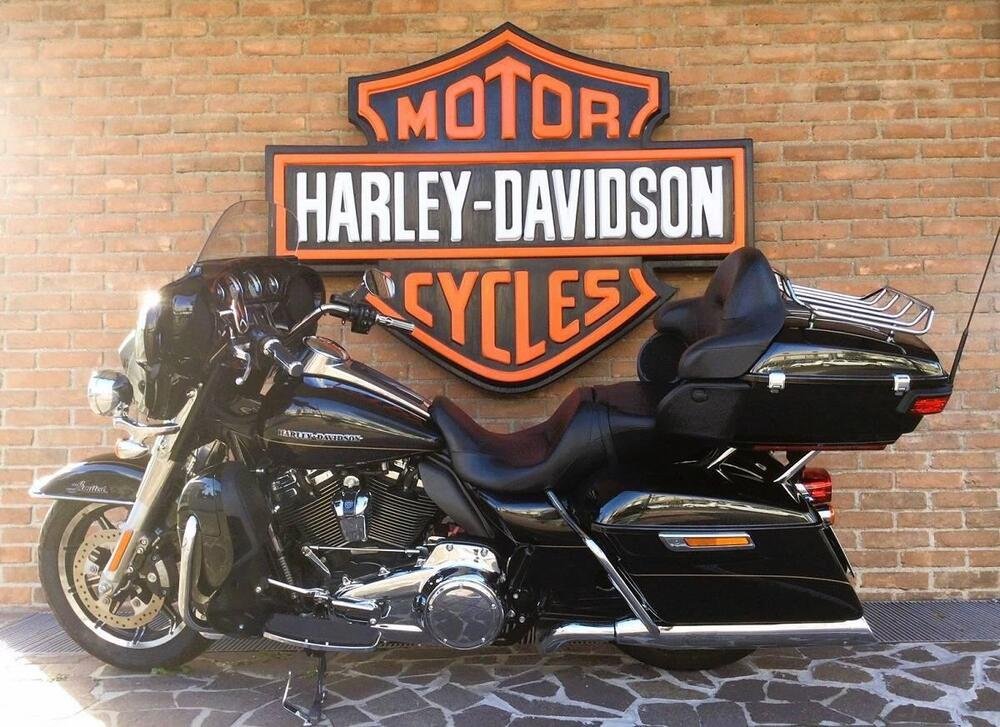 Harley-Davidson 107 Electra Glide Ultra Limited Low (2017 - 18) - FLHTKL (5)