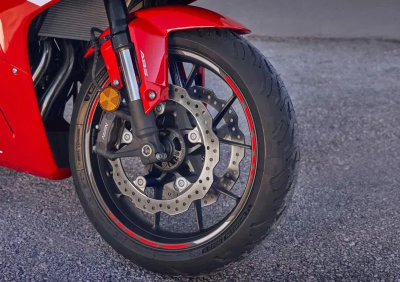 Honda CBR 500 R CBR 500 R (2024 - 25) (9)