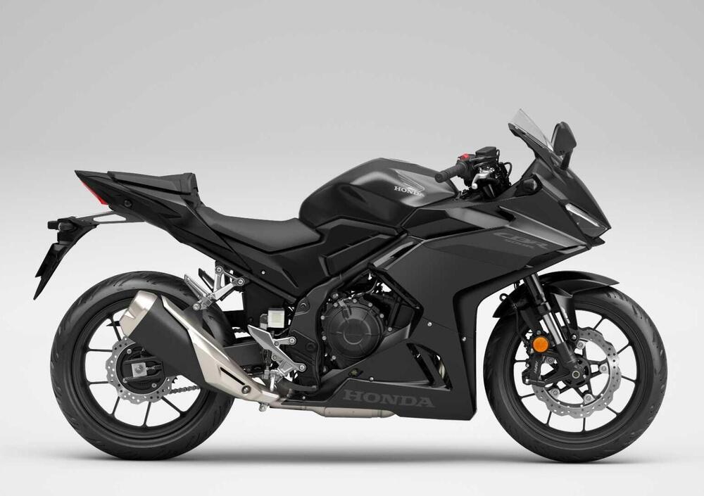 Honda CBR 500 R (2024) (2)