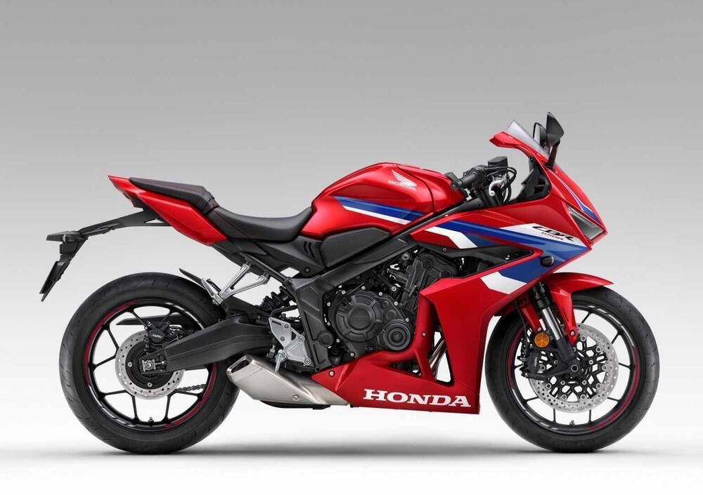 Honda CBR 650 R (2024) (2)