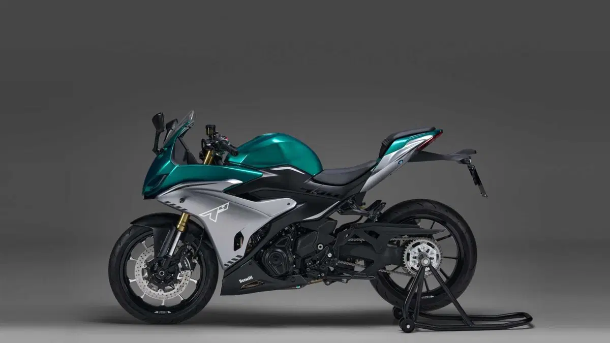Benelli Tornado 400 Tornado 400 (2025) (3)