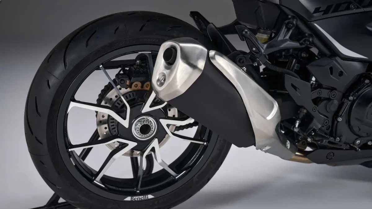 Benelli Tornado 400 Tornado 400 (2025) (5)