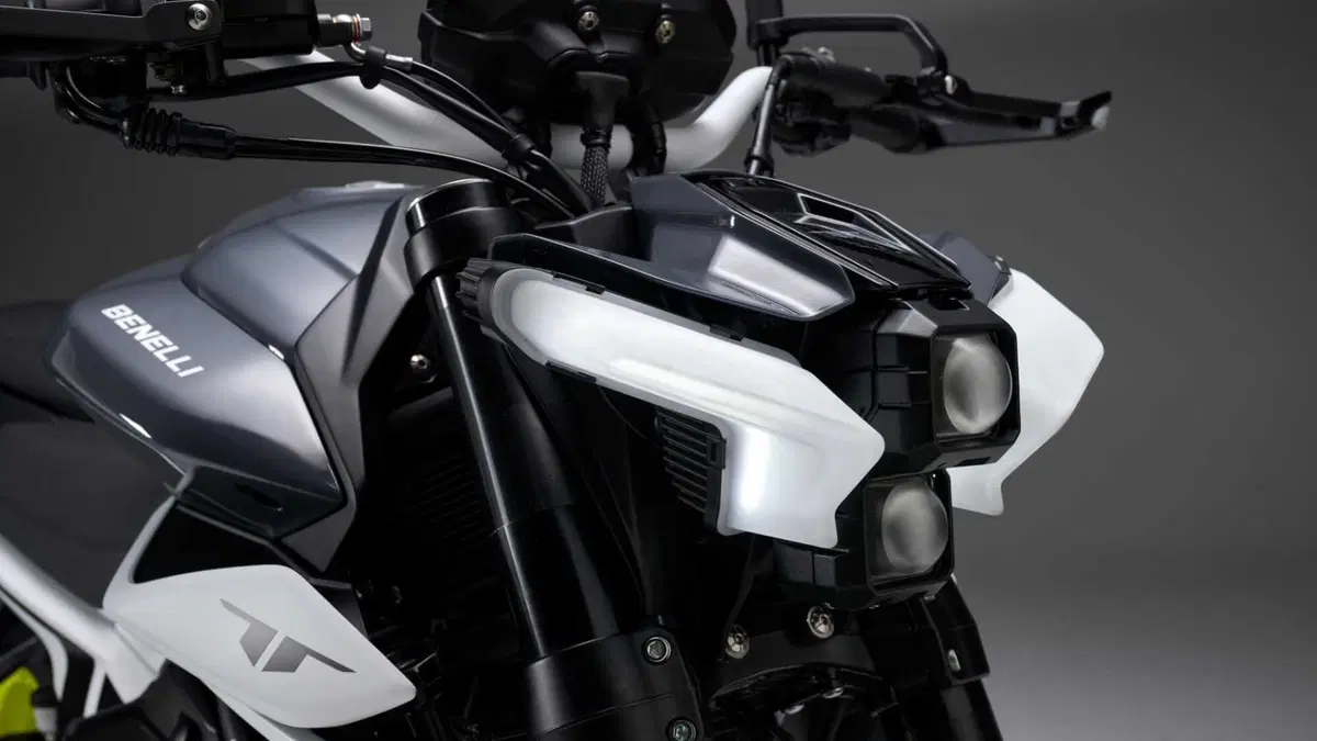 Benelli Tornado Naked Twin 500 Tornado Naked Twin 500 (2024) (7)