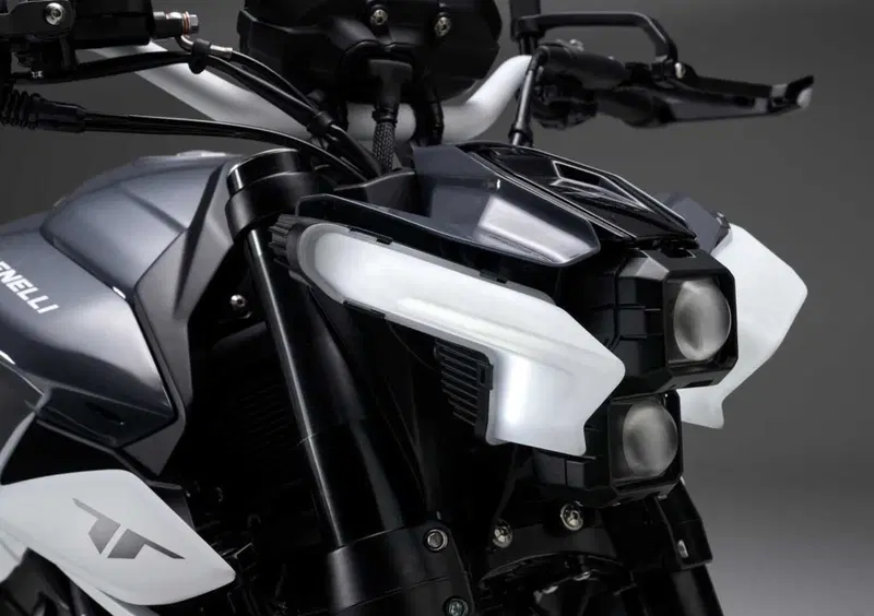 Benelli Tornado Naked Twin 500 Tornado Naked Twin 500 (2024) (7)