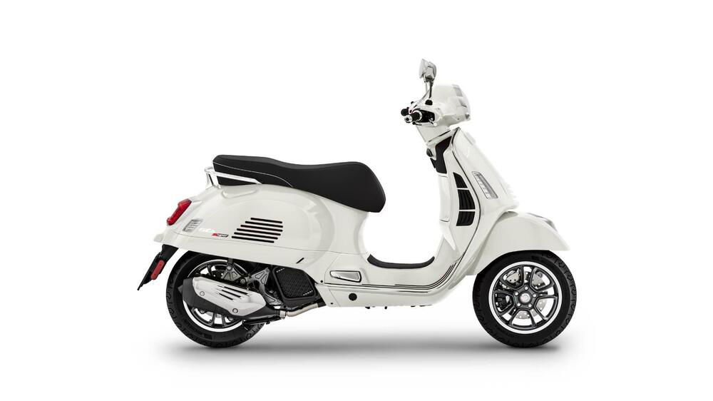 Vespa GTS 125 Super (2021 - 24)