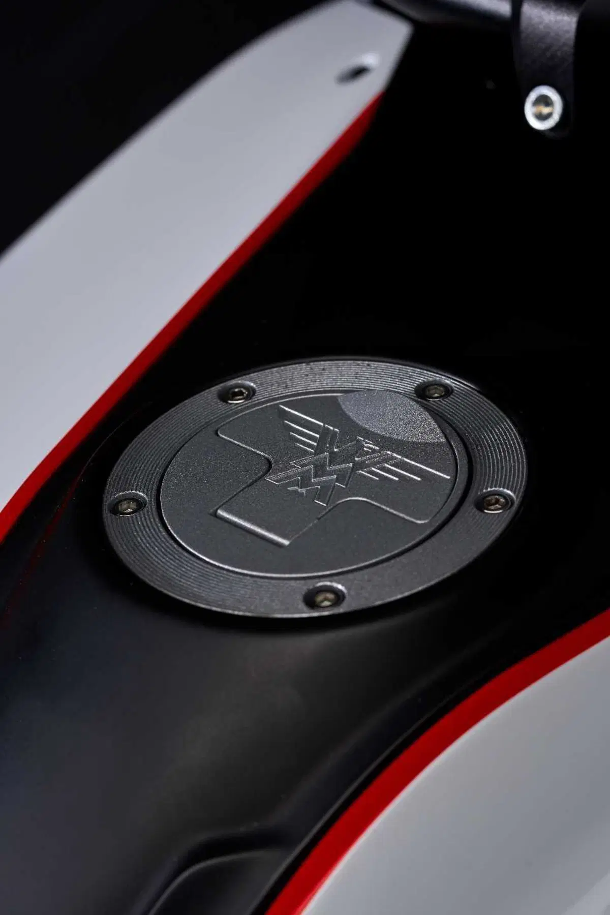 EICMA 2023. Moto Morini presenta la X-Cape 1200 [VIDEO] (9)