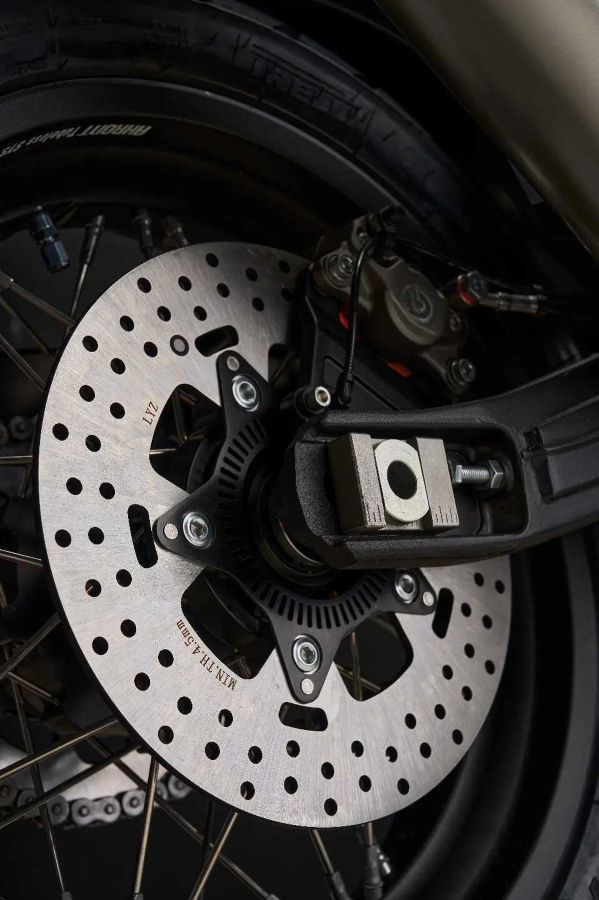 EICMA 2023. Moto Morini presenta la X-Cape 1200 [VIDEO] (21)