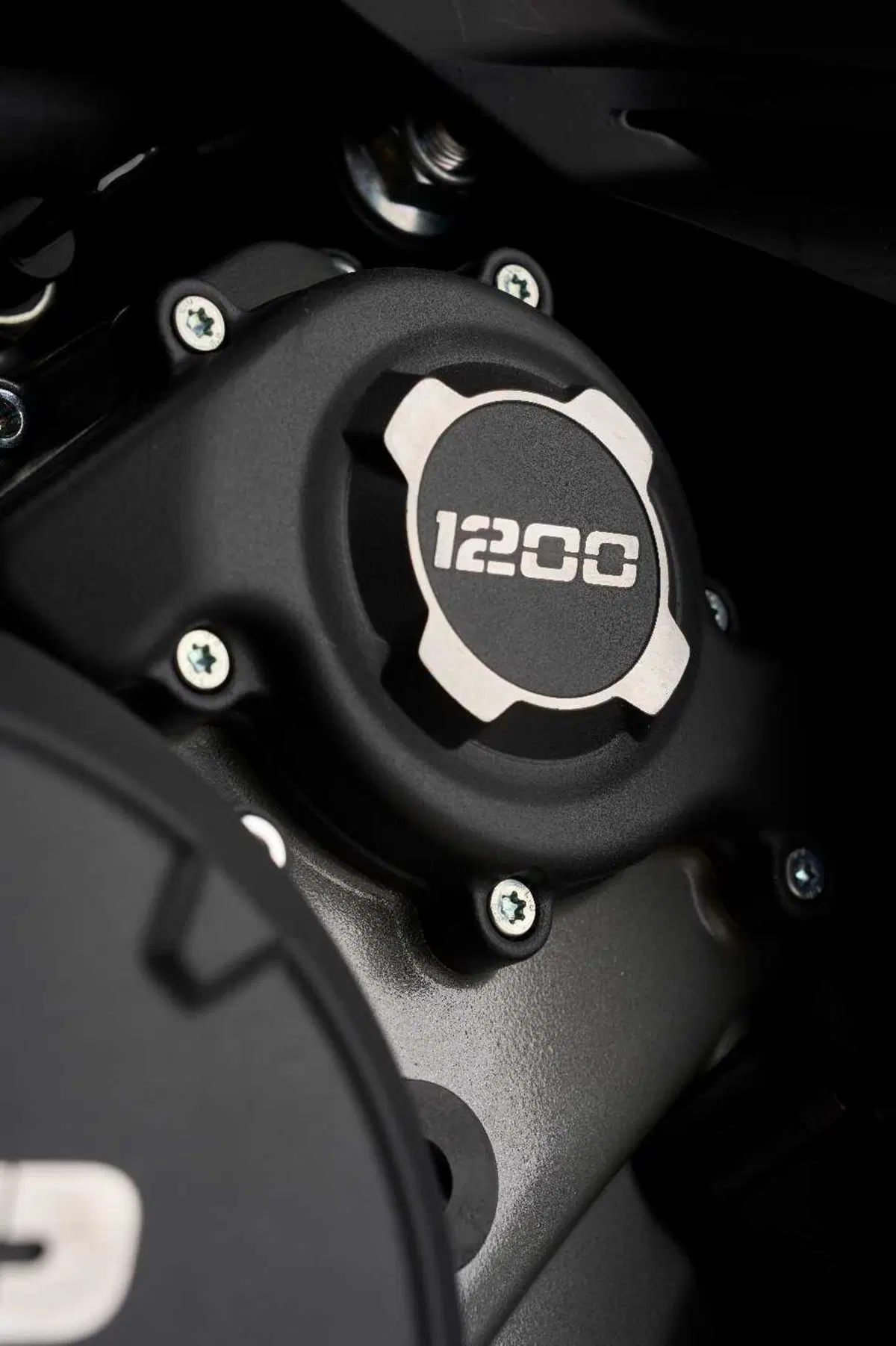 EICMA 2023. Moto Morini presenta la X-Cape 1200 [VIDEO] (18)