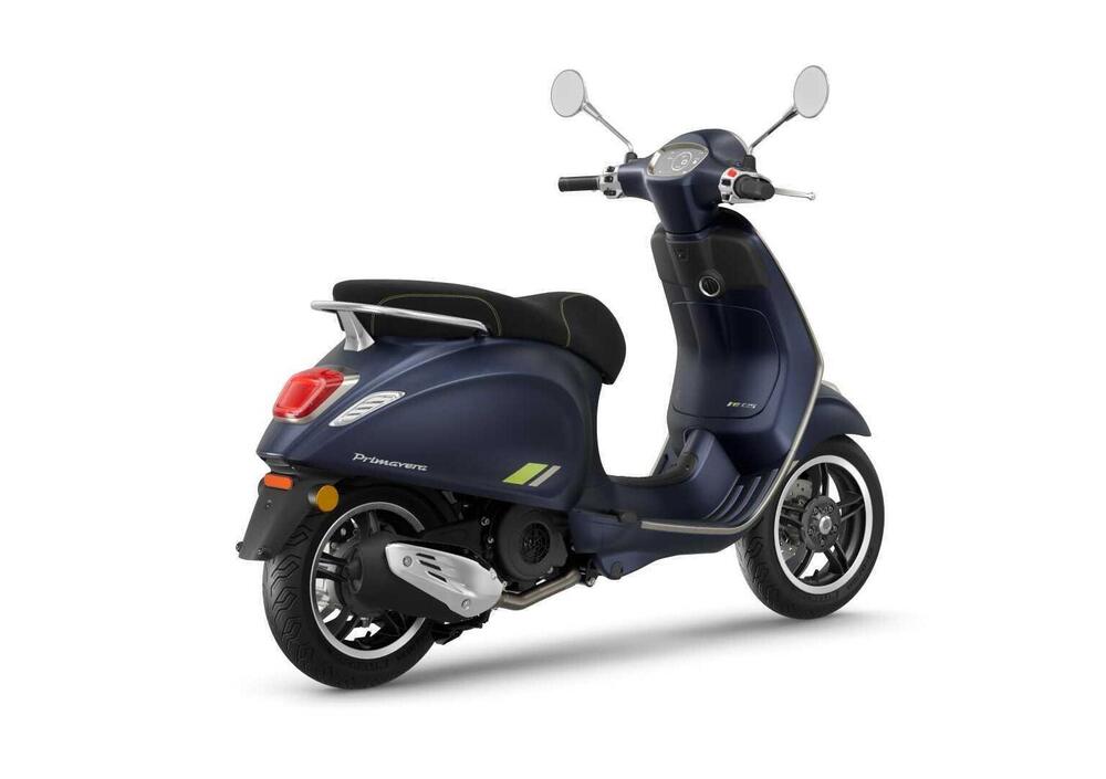 Vespa Primavera 50 Tech (2024) (3)