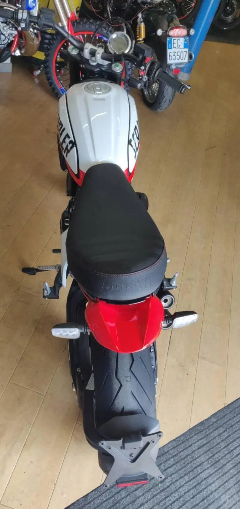 Ducati Scrambler 800 Urban Motard (2022) (5)