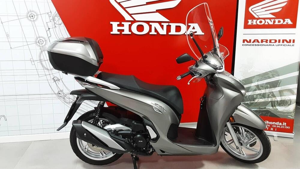 Honda SH 350 (2021 - 24) (3)