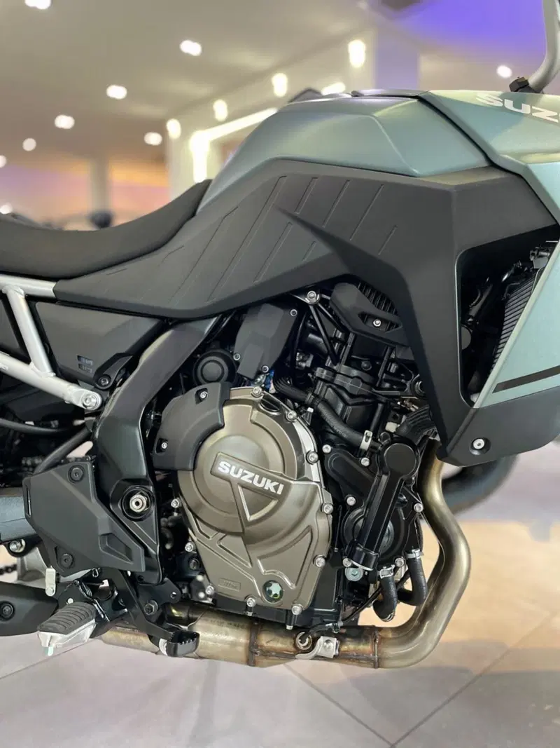 Suzuki V-Strom 800SE (2025 - 26) (10)