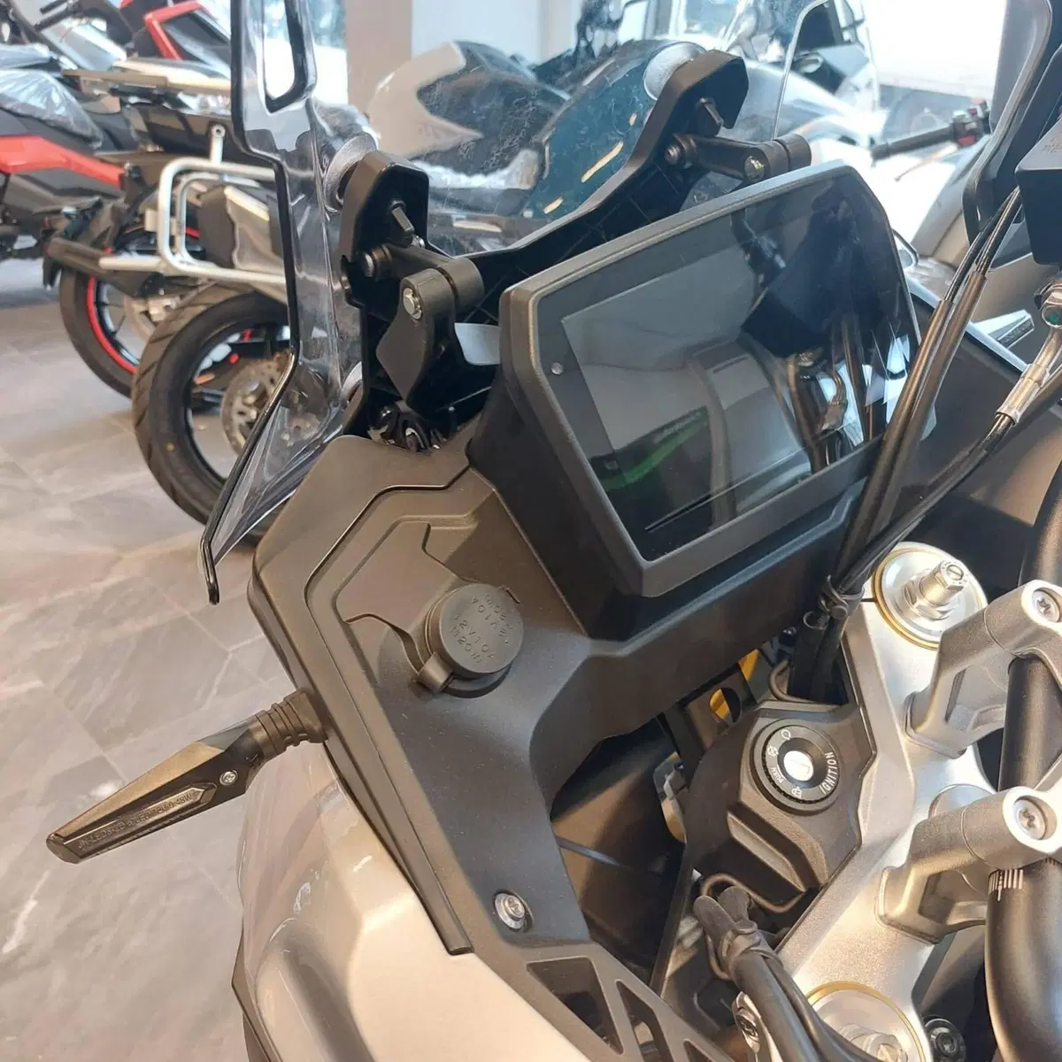 Voge Valico 525DSX (2023 - 26) (6)