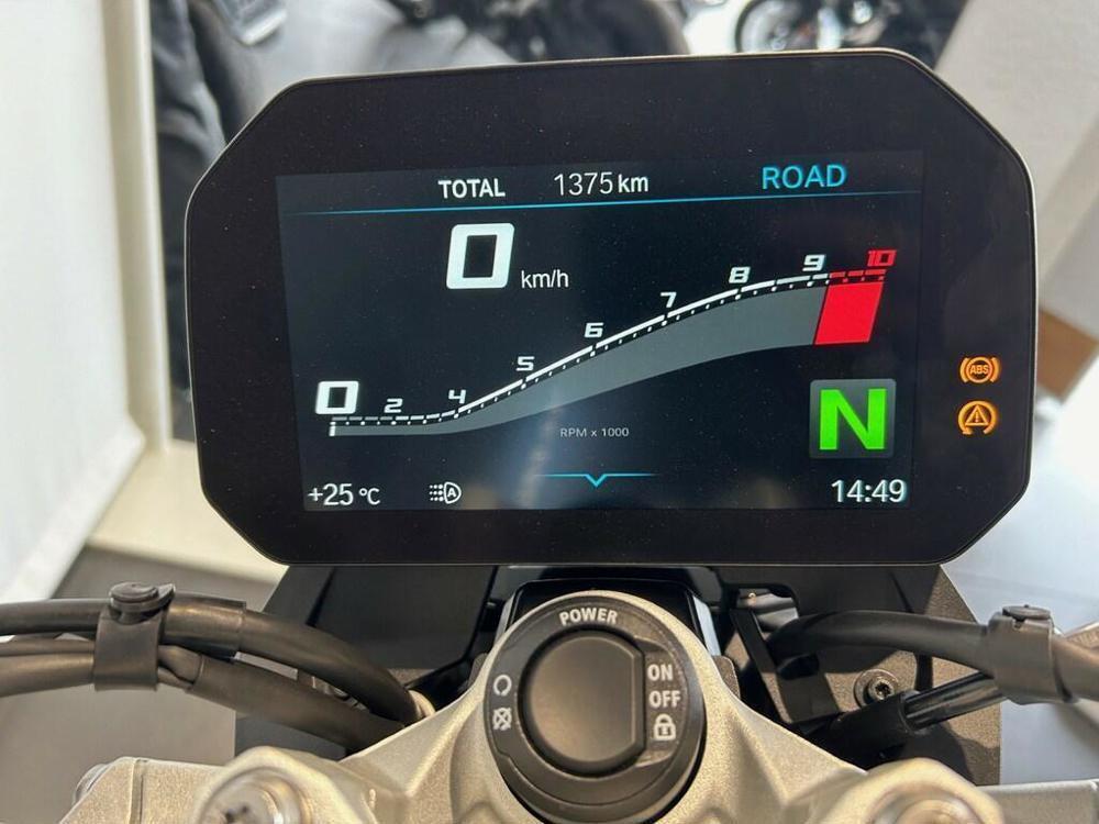 Bmw F 900 R (2021 - 24) (4)