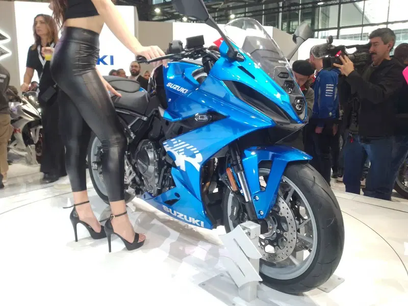 Suzuki GSX-8R (2024 - 26) (4)
