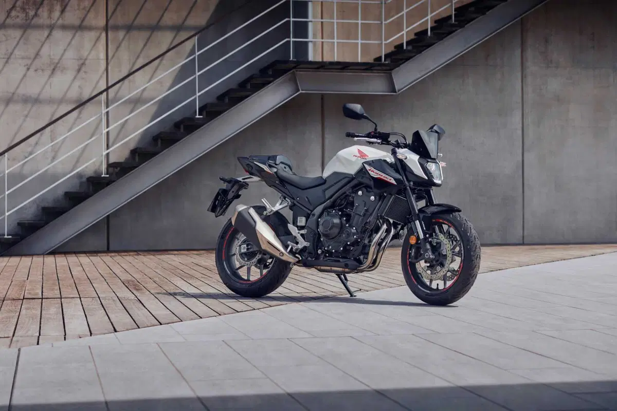 Eicma 2023: Honda presenta la CB500 Hornet (17)