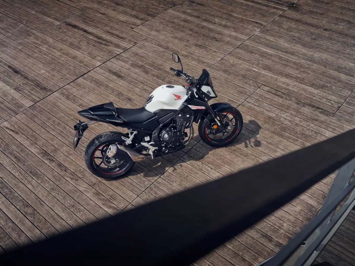 Eicma 2023: Honda presenta la CB500 Hornet (18)