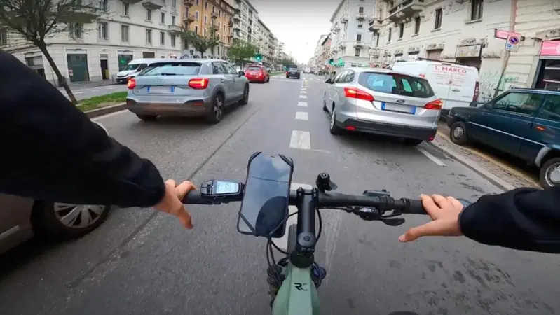 MOTOFESTIVAL - Milano in bicicletta = pericolo? Il nostro reportage [VIDEO] 