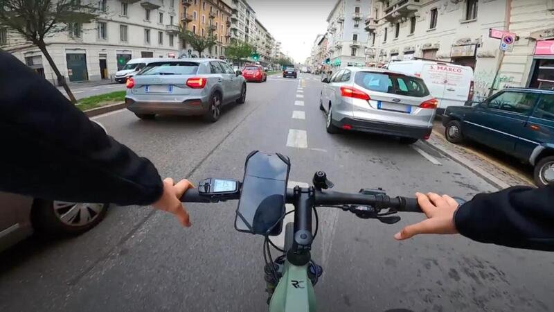 MOTOFESTIVAL - Milano in bicicletta = pericolo? Il nostro reportage [VIDEO] 