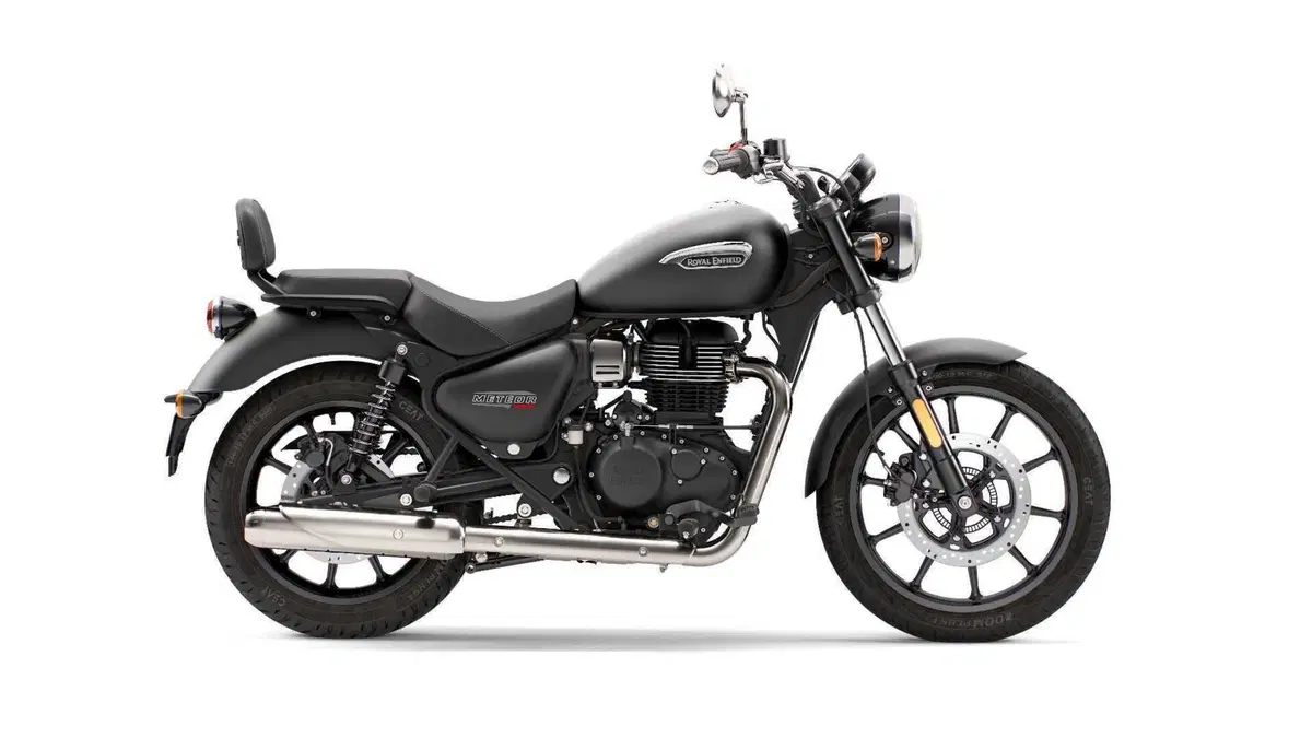 Eicma 2023: nuova Royal Enfield Meteor 350 Aurora (7)