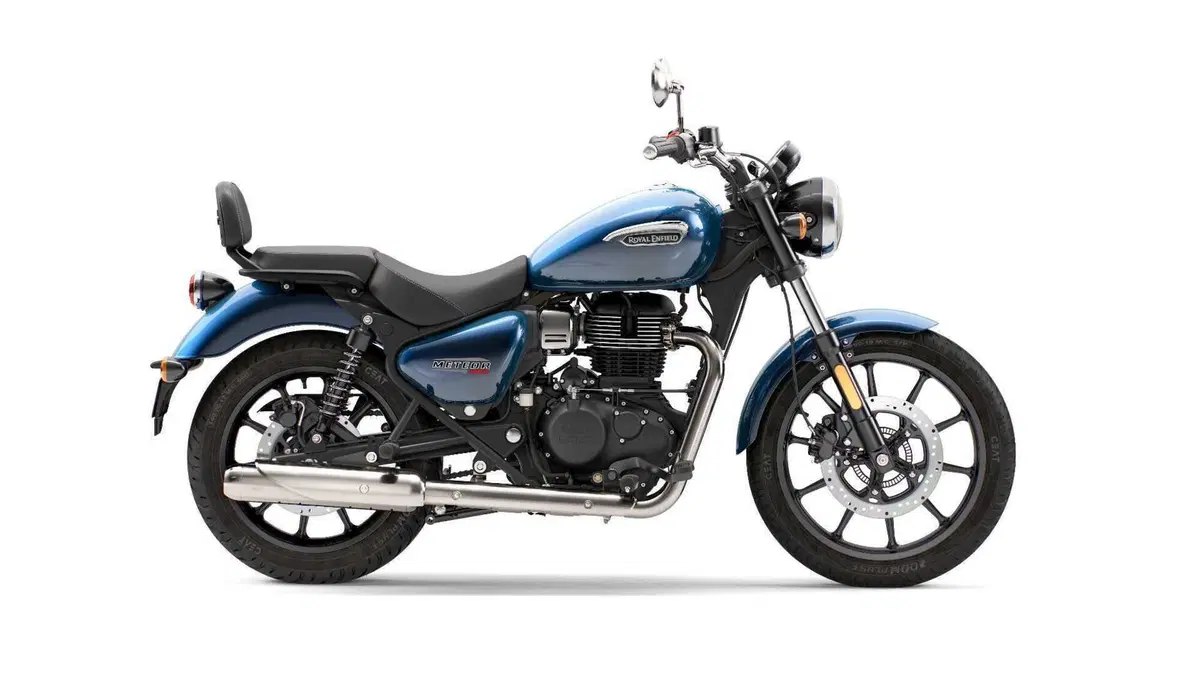 Eicma 2023: nuova Royal Enfield Meteor 350 Aurora (8)