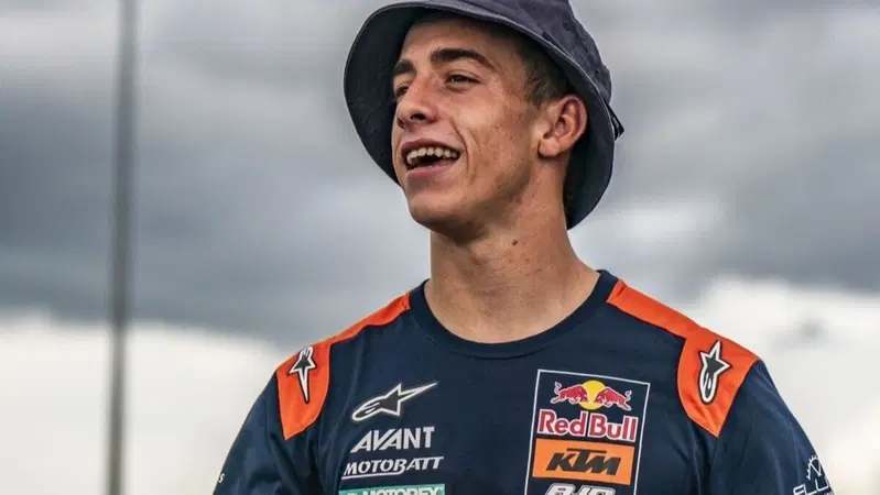 MotoGP 2023. GP della Malesia. Il nuovo campione Pedro Acosta si racconta: "Vivere ad Andorra? Preferisco pagare!"