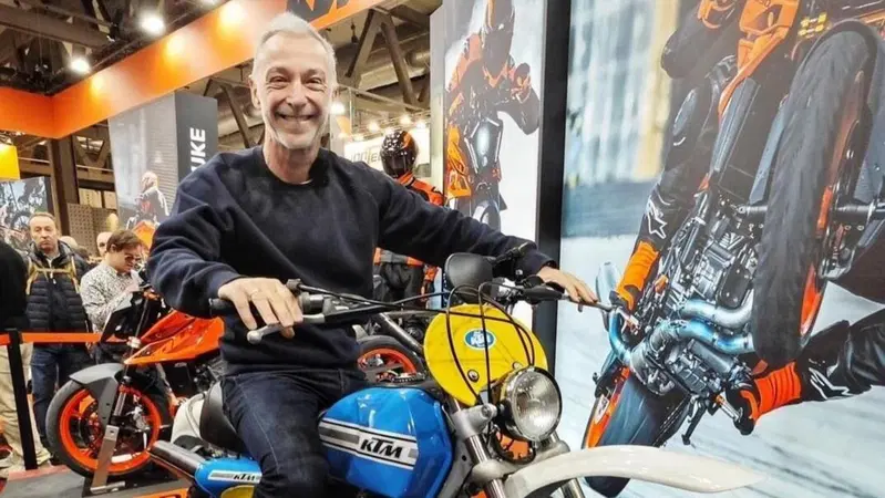 Linus e la sua "nuova" KTM 175 GS: "A 15 avrei ucciso per averne una!"