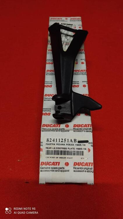 Piastra pedana post. sx Ducati 848/1198 (2)