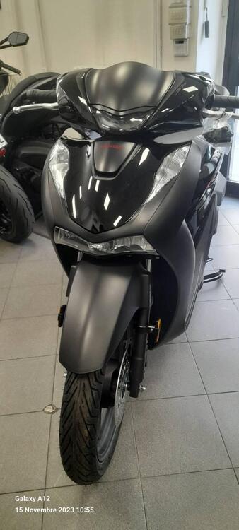 Honda SH 150i Sport (2022 - 24) (2)