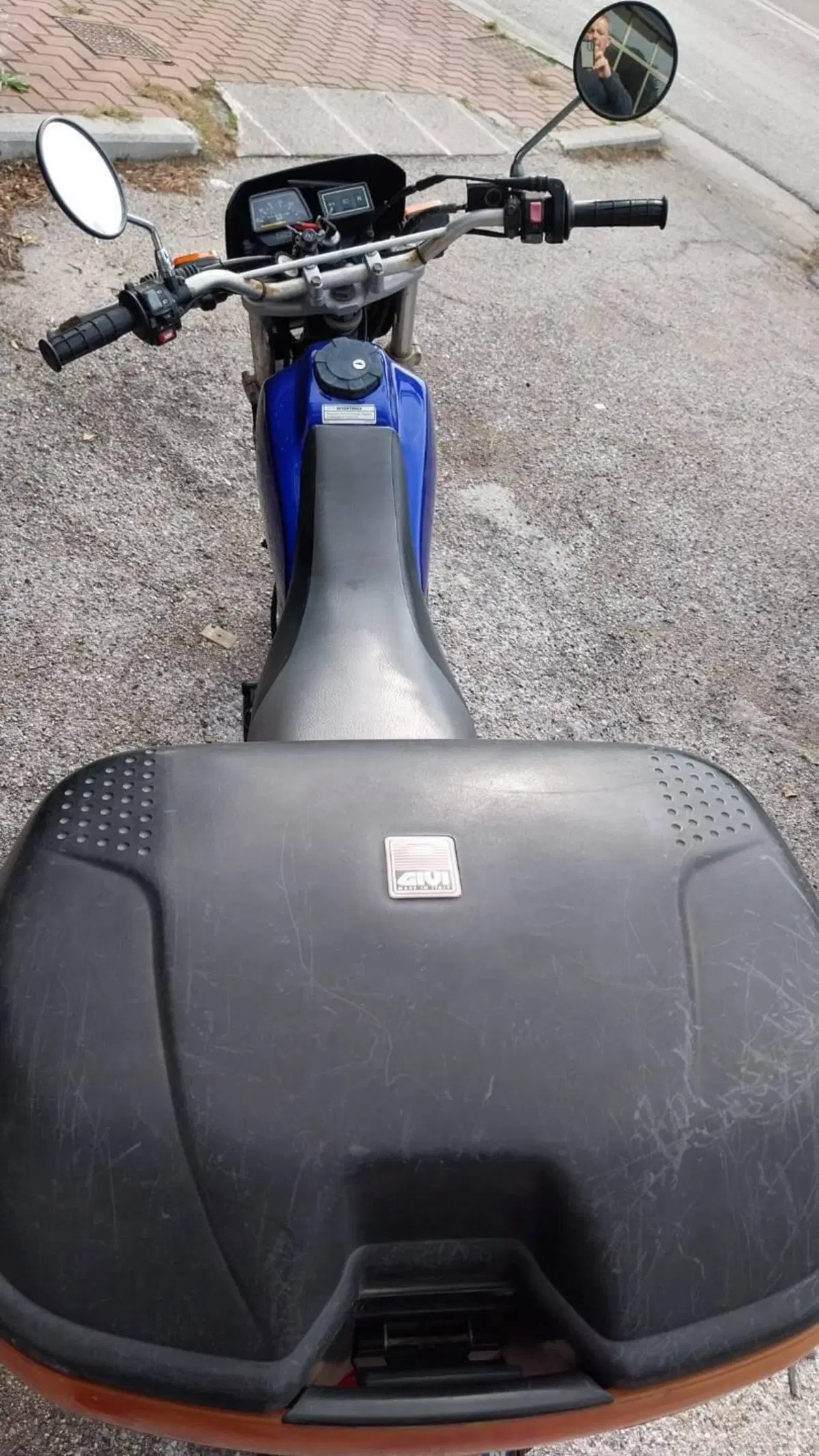 Yamaha TW 125 (4)