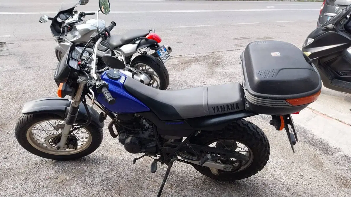 Yamaha TW 125 (3)