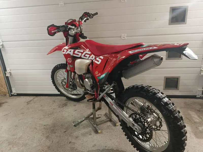 GASGAS EC 300 Tpi (2023) (4)