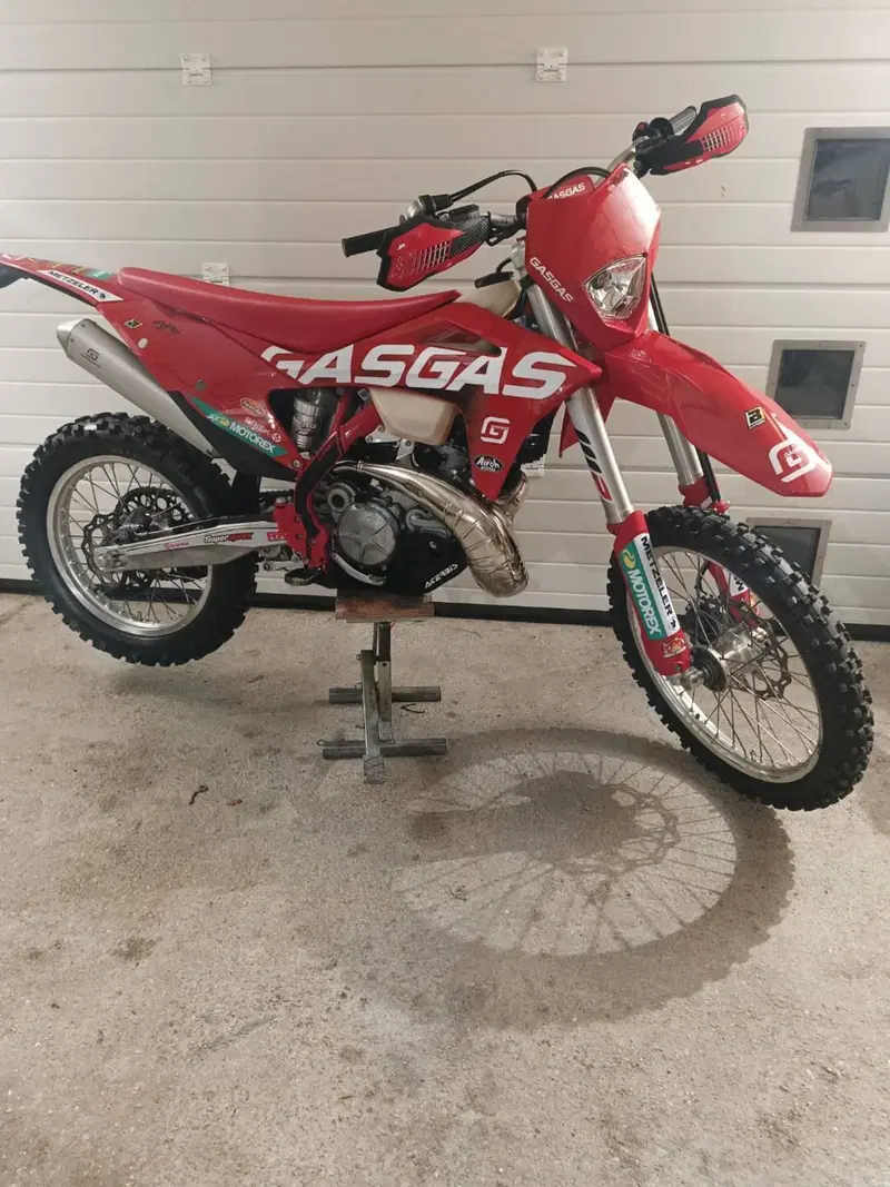 GASGAS EC 300 Tpi (2023) (7)