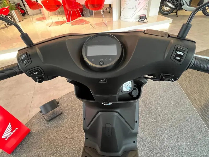 Honda EM1 e (2023 - 26) (5)