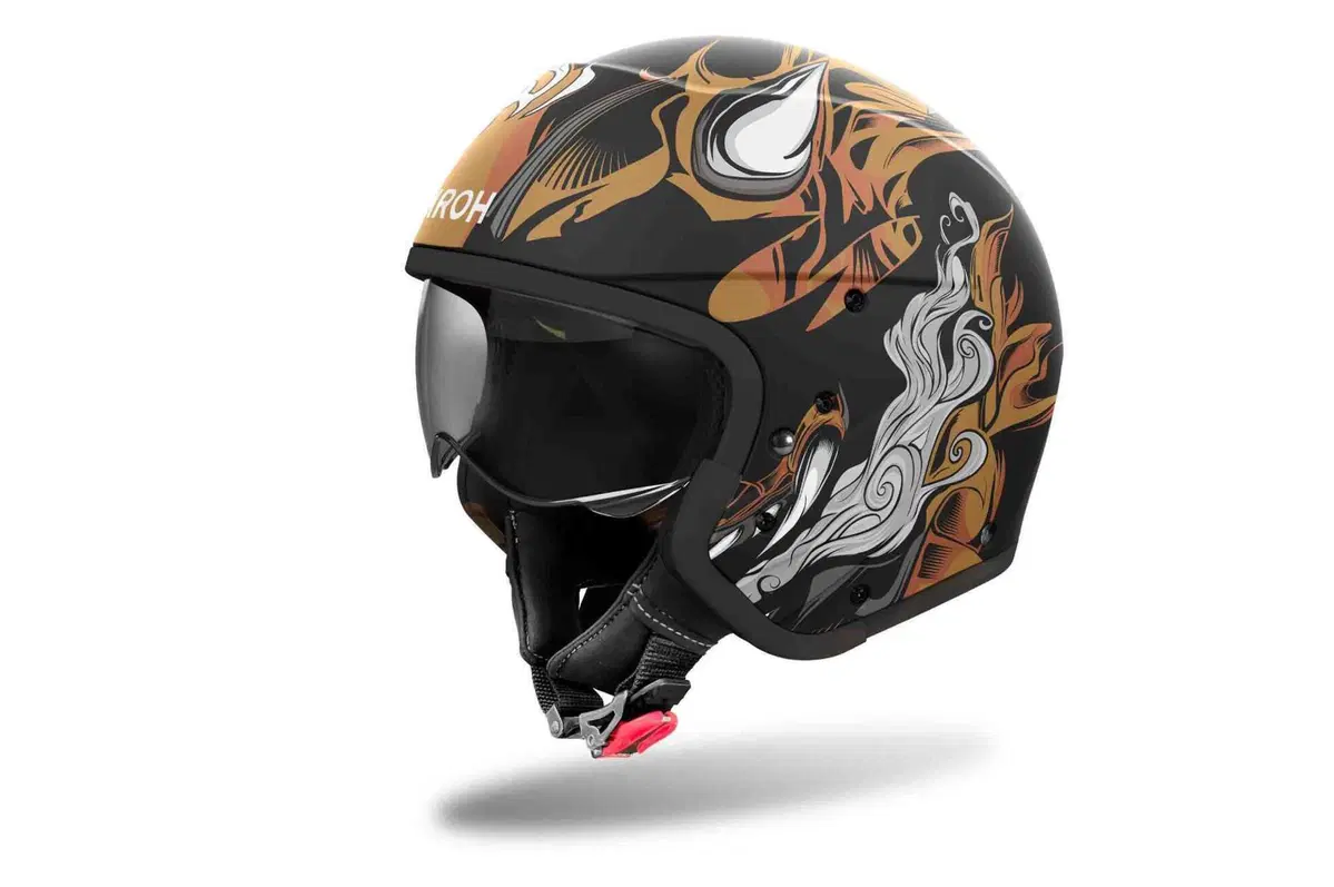 Nuovo Airoh J 110: da jet cool a modulare con un gesto (10)