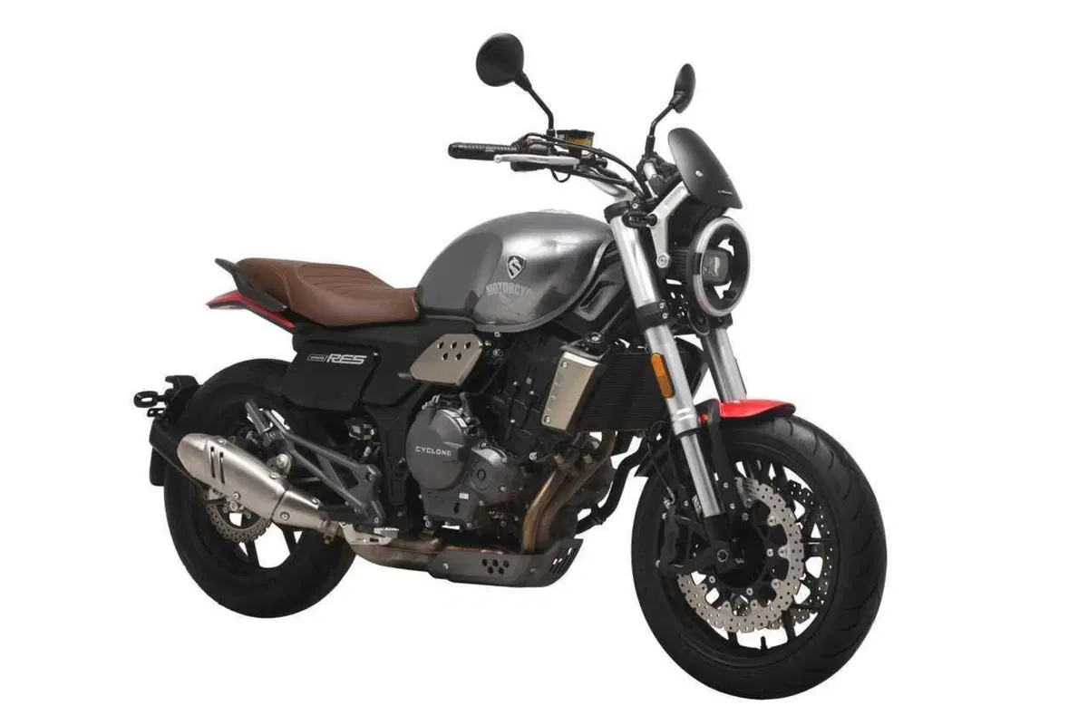 Zonsen: le novità Cyclone presentate ad EICMA 2023 (14)